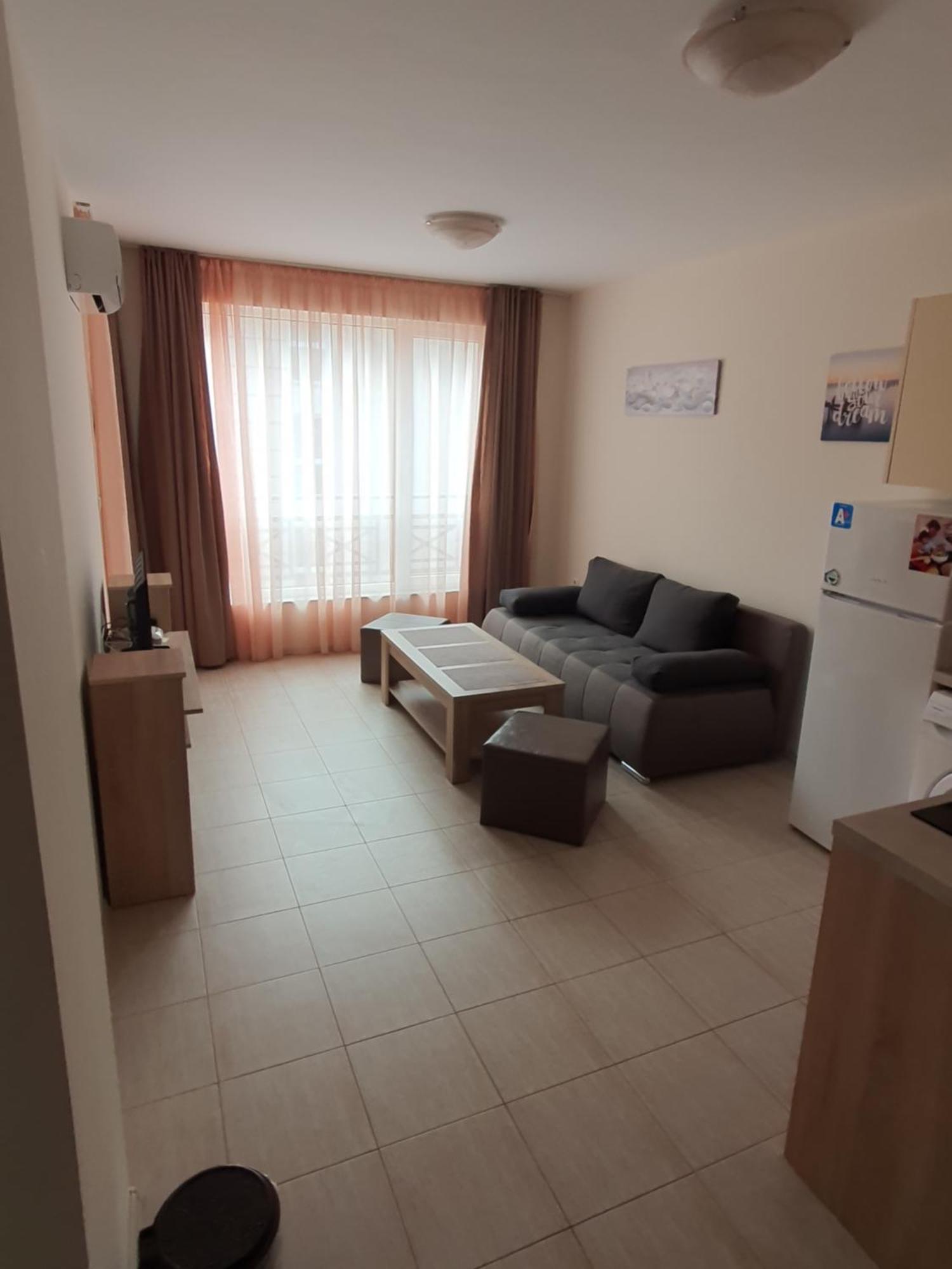 Таня 10 Apartment Pomorie Exterior foto