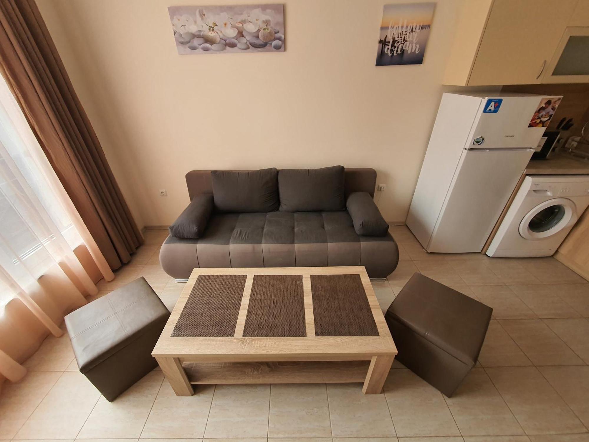 Таня 10 Apartment Pomorie Exterior foto