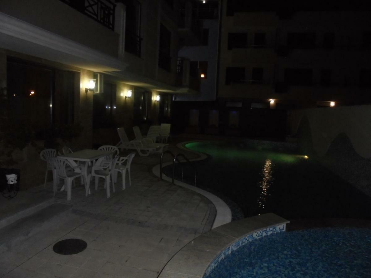 Таня 10 Apartment Pomorie Exterior foto